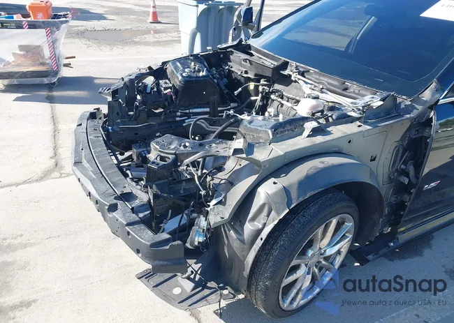 1G6DV5EP3A0148878: 44028911