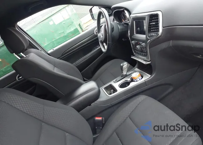 1C4RJFAG2JC185087: 44028934