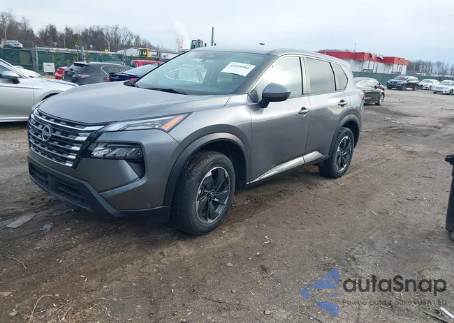 JN8BT3BA6RW351453: 44028981