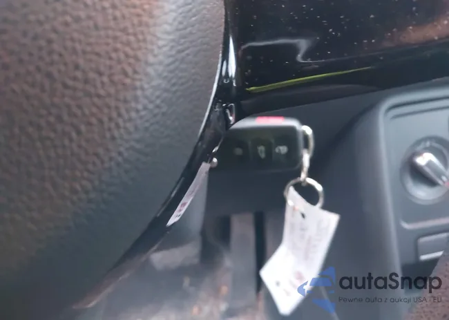 3VWF17AT5FM637655: 44029016