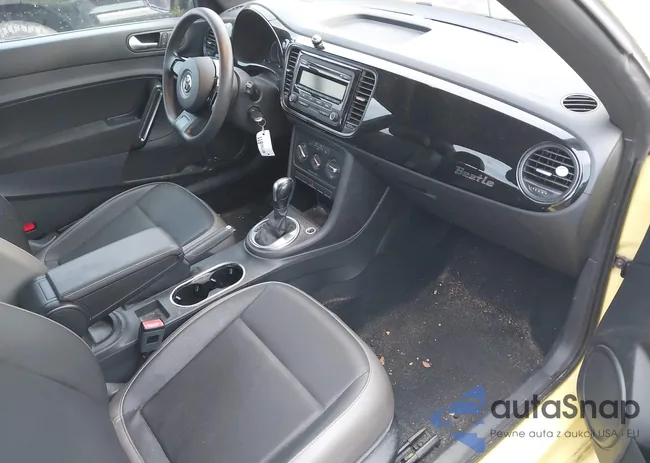 3VWF17AT5FM637655: 44029016