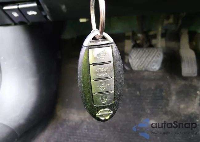 3N1AB7AP5JL639047: 44029052