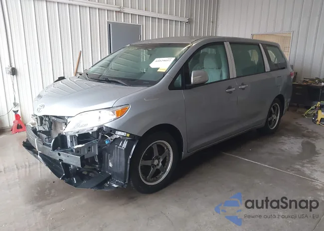 5TDZK3DC0CS264067: 44029057