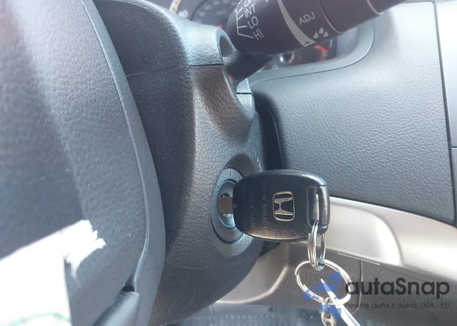 1HGCS22898A006862: 44029107