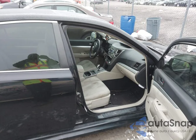 4S3BMBH69B3217226: 44029115