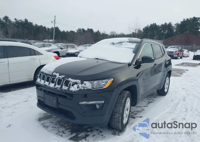 3C4NJDBB0KT703693: 44029125