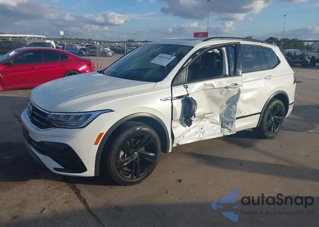 3VVCB7AX2PM130527: 44029168