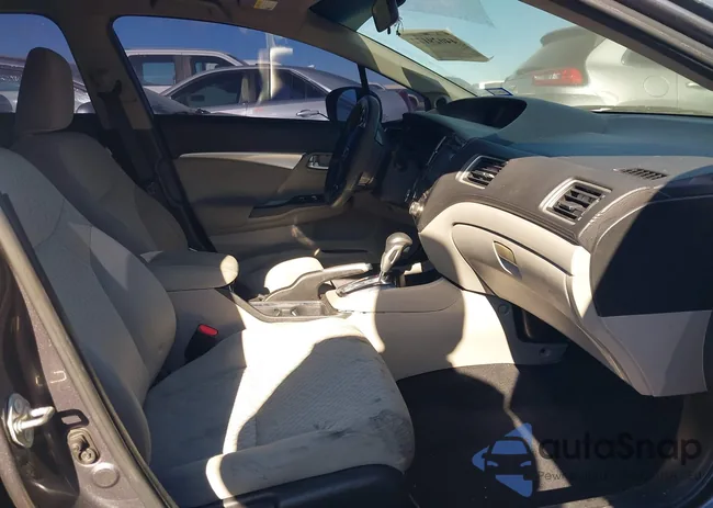 19XFB2F85EE027707: 44029172