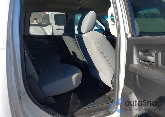 1C6RR6KT0ES170207: 44029194