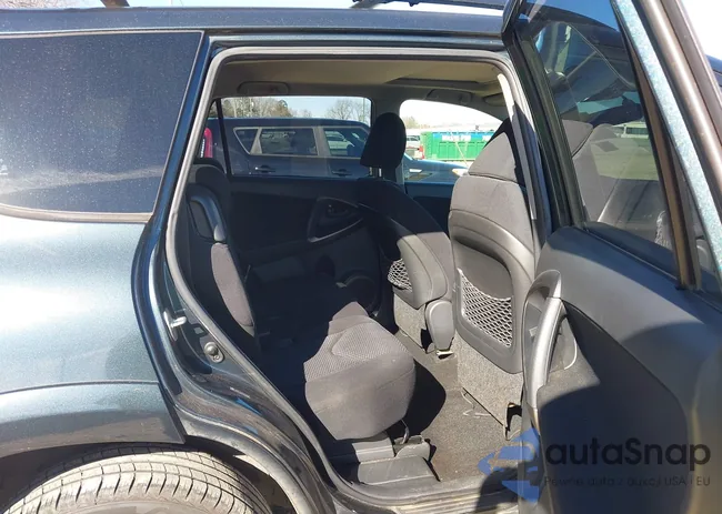 JTMZF32V29D005979: 44029196