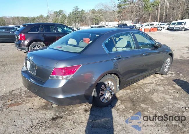 JHMCP26328C029370: 44028231