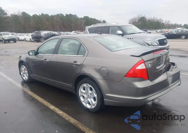 3FAHP0HAXBR315666: 44028306