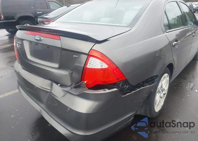 3FAHP0HAXBR315666: 44028306