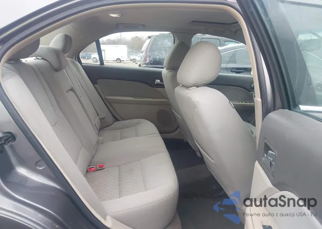 3FAHP0HAXBR315666: 44028306