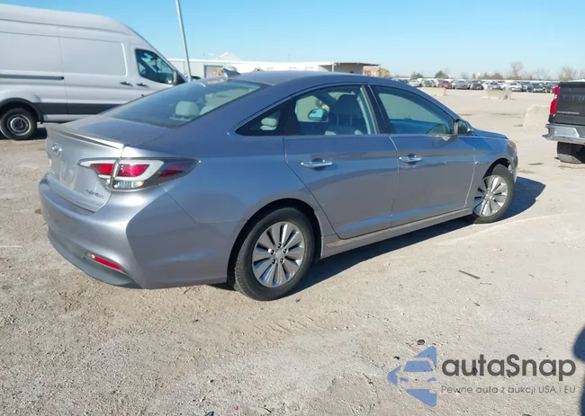 KMHE24L18GA011808: 44028324