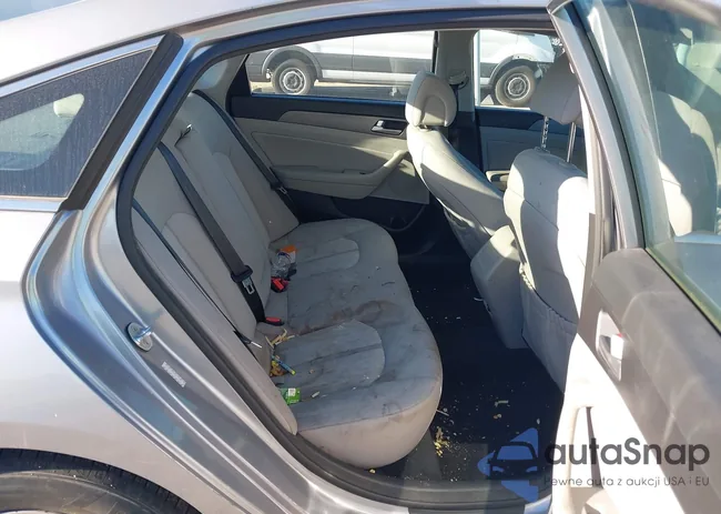 KMHE24L18GA011808: 44028324