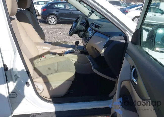 KNMAT2MTXGP614079: 44028355