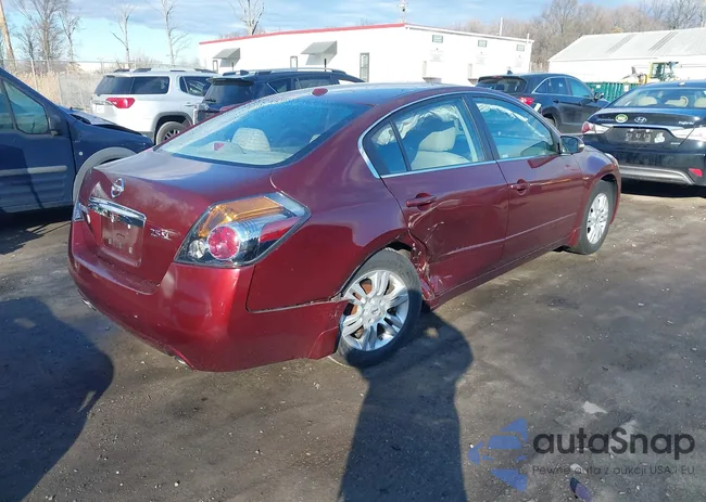 1N4AL2AP3BN512057: 44028376