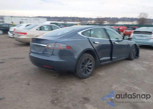 5YJSA1E20LF399827: 44028397