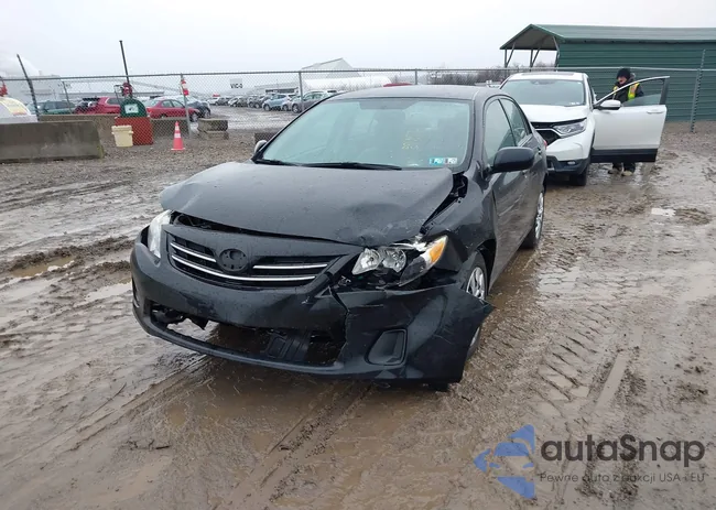 2T1BU4EE3DC084836: 44028414