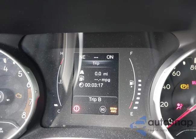 3C4NJDBB3KT597014: 44028606