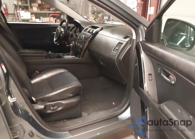 JM3TB3CV8B0330771: 44029643