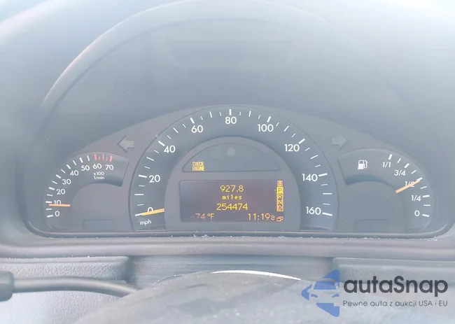 WDBRF61J81F070262: 44029742