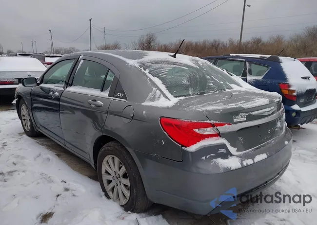 1C3BC1FB5BN606645: 44029848