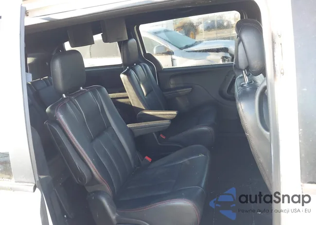 2D4RN7DG2BR742355: 44029888