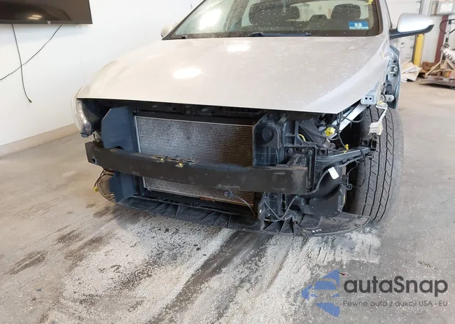 KMHH35LEXJU063059: 44029899