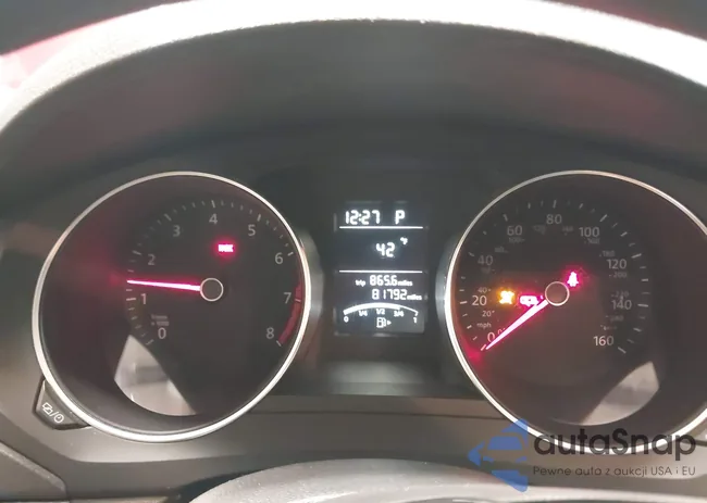 3VW2B7AJ3HM377852: 44029941