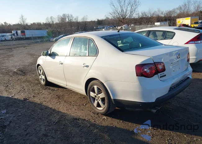 3VWAZ7AJ9AM095065: 44029966