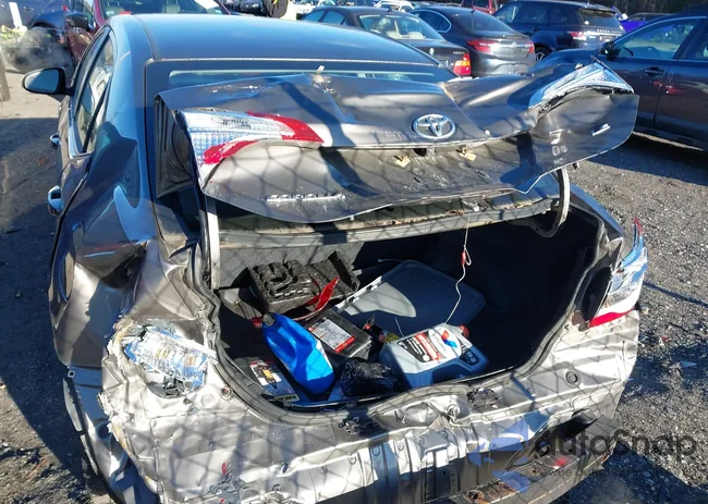 2T1BURHE8KC165787: 44030009