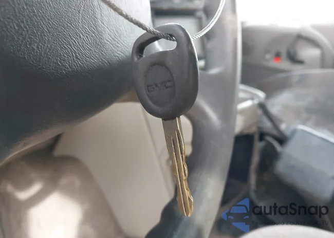 1GKDM19W7XB527829: 44030131