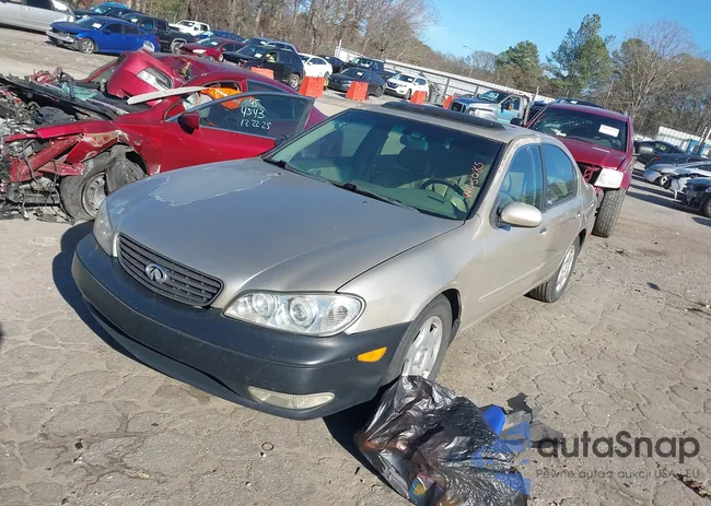 JNKCA31A3YT104297: 44030185