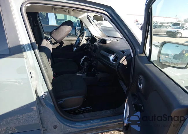 ZACCJABB9JPJ35579: 44030192