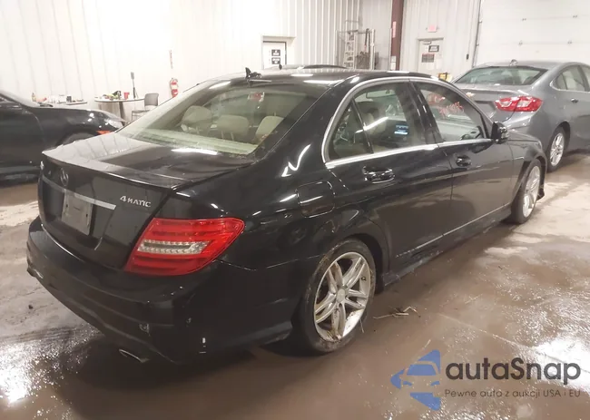 WDDGF8AB2DR294312: 44029235