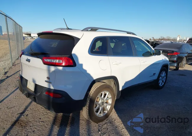 1C4PJLCS4FW689931: 44029345