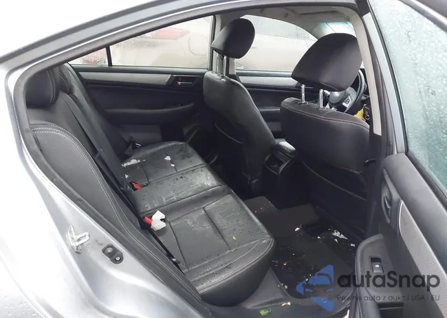 4S3BNAC60F3076048: 44029377