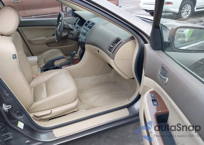 1HGCM56867A072337: 44029431