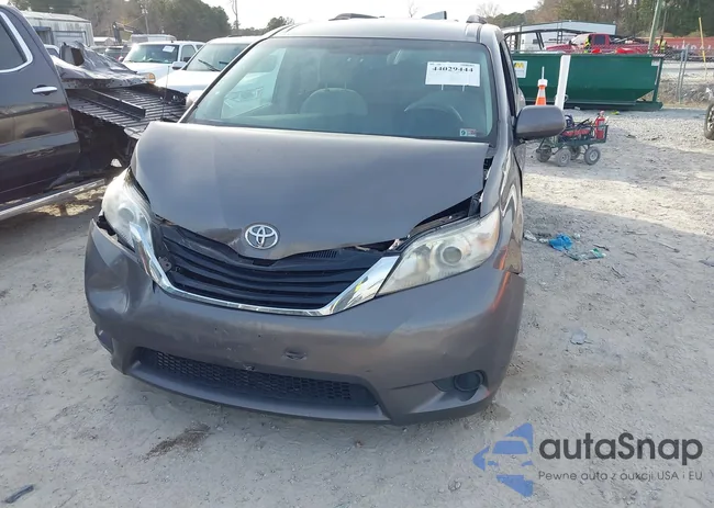 5TDKK3DC2BS170322: 44029444