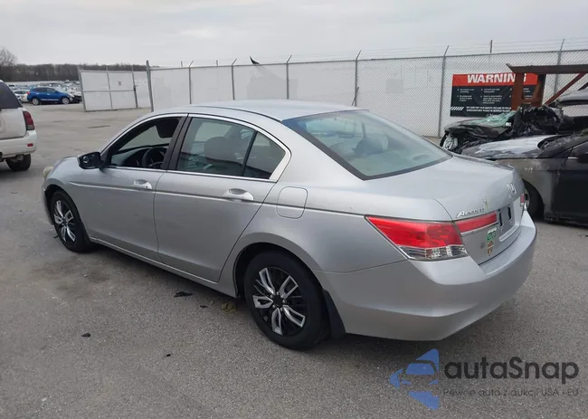 1HGCP2F39CA134754: 44029547