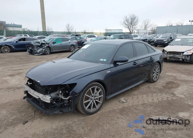 WAUG3AFC8JN000715: 44029575