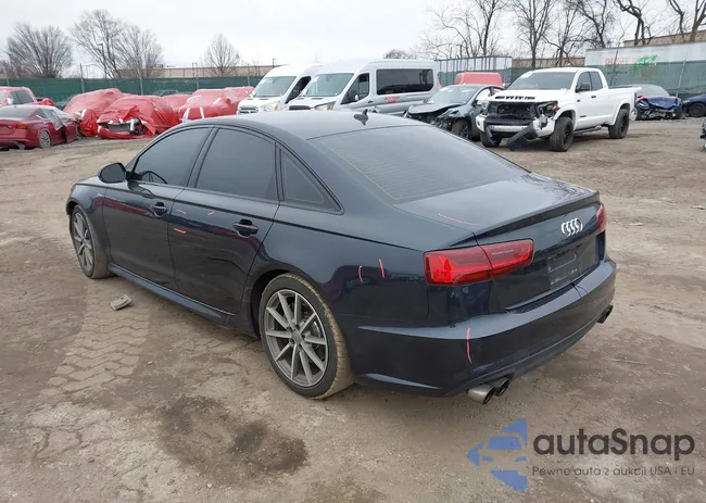 WAUG3AFC8JN000715: 44029575