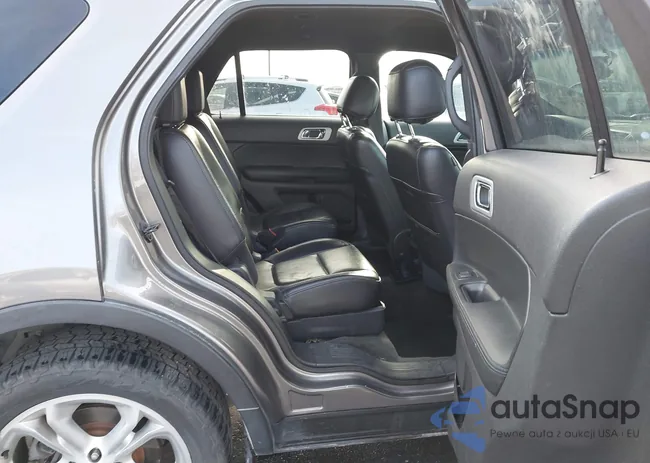 1FM5K8F83DGC39739: 44029590