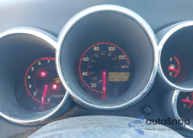 2T1KR32E44C171208: 44029611