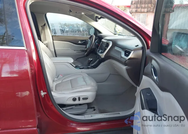 1GKKNMLS7JZ231915: 44030666