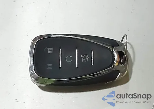 1G1ZB5ST1KF205910: 44030765