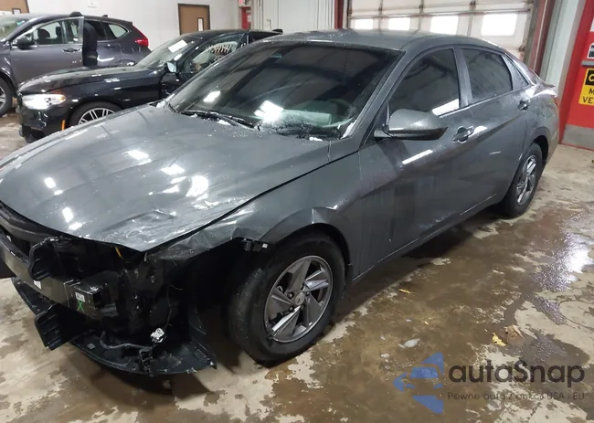 KMHLL4DG6RU829790: 44030857