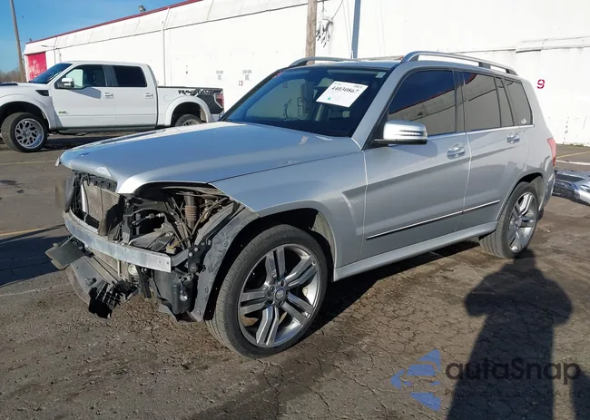 WDCGG8JB3EG316610: 44030867